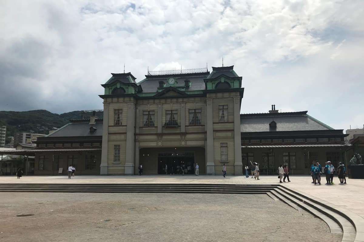 北九州市實景照（そらみみ / CC BY-SA 4.0 / Wikimedia Commons）