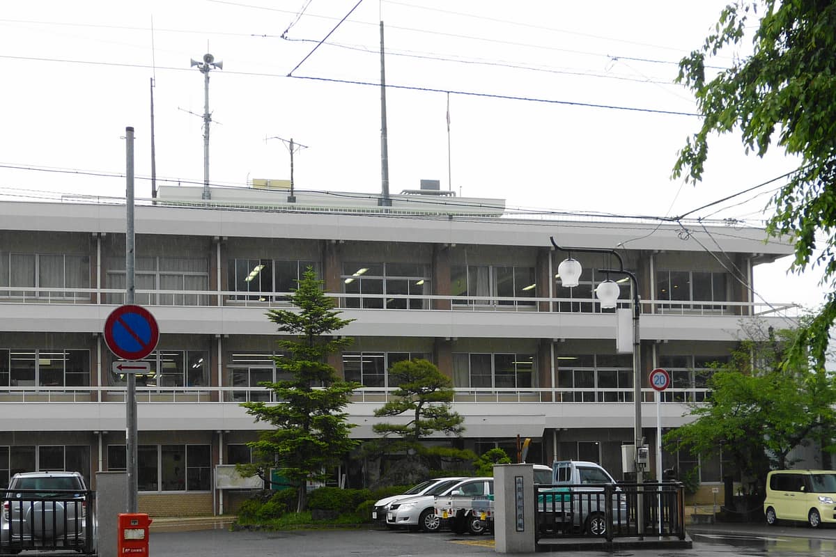 越知町實景照（アラツク / CC BY-SA 4.0 / Wikimedia Commons）
