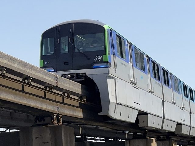 東京 Monorail 單軌電車:羽田機場到濱松町的高架軌道