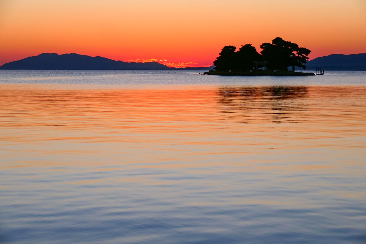 松江宍道湖的嫁島與夕陽,日本夕陽百選