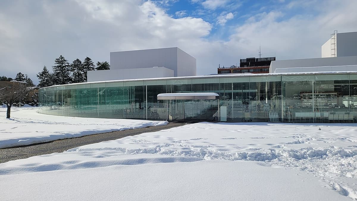 The round glass building of the 21st Century Museum of Contemporary Art, Kanazawa