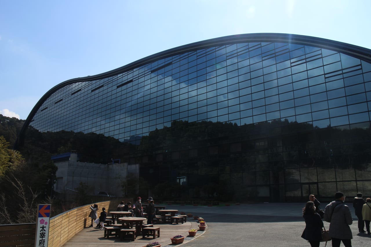 太宰府一帶建築與周邊綠意,太宰府圈紅葉例年 11 月中到下旬(示意)