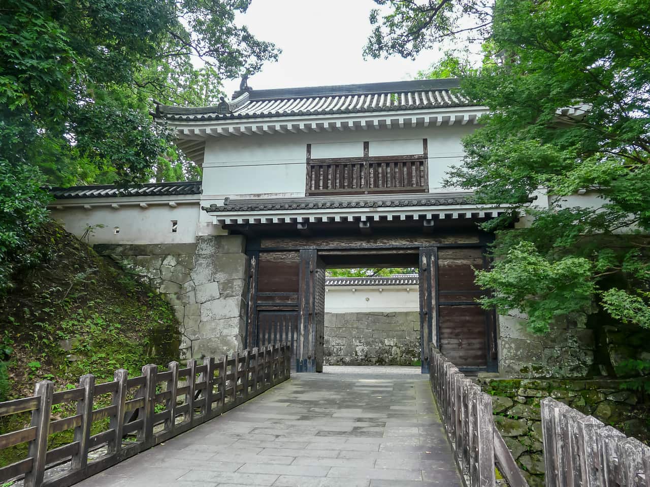 飫肥城下町保存完整的大手門與石垣,被稱為九州的小京都
